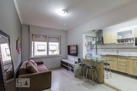 Sala de apartamento para alugar com 1 quarto, 44m² em Vila Jardim, Porto Alegre