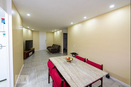 Sala de apartamento à venda com 1 quarto, 55m² em Leblon, Rio de Janeiro
