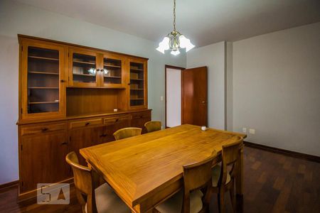 Apartamento à venda com 280m², 5 quartos e 4 vagasSala de Jantar