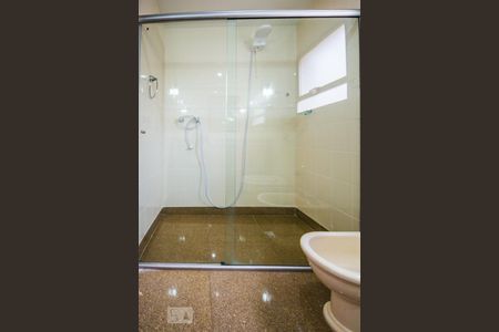 Apartamento à venda com 280m², 5 quartos e 4 vagasBanheiro