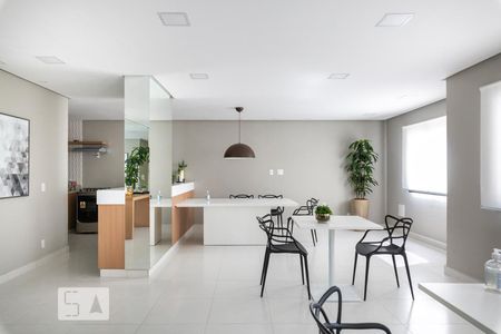 Studio para alugar com 26m², 1 quarto e sem vaga Studio para alugar com 26m², 1 quarto e sem vagaÁrea comum - Salão de festas