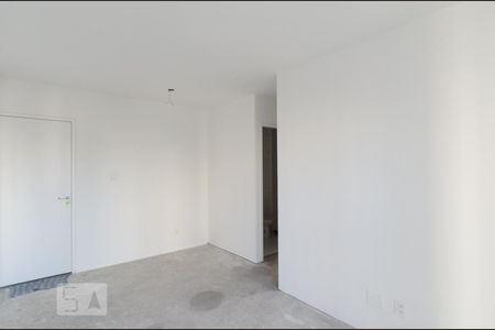 Sala de apartamento para alugar com 2 quartos, 50m² em Canhema, Diadema