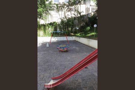 Apartamento para alugar com 60m², 3 quartos e 1 vaga Apartamento para alugar com 60m², 3 quartos e 1 vagaÁrea Comum - Playground