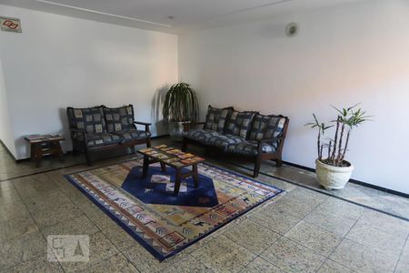 Apartamento para alugar com 60m², 3 quartos e 1 vaga Apartamento para alugar com 60m², 3 quartos e 1 vagaHall de Entrada