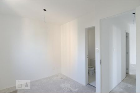 Quarto da suíte de apartamento para alugar com 3 quartos, 65m² em Canhema, Diadema