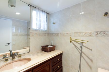 Banheiro  de apartamento para alugar com 2 quartos, 74m² em Vila Olímpia, São Paulo