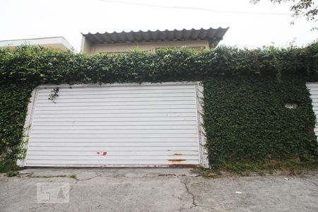 Casa à venda com 120m², 3 quartos e 4 vagasFachada