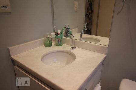 Casa à venda com 120m², 3 quartos e 4 vagasPia