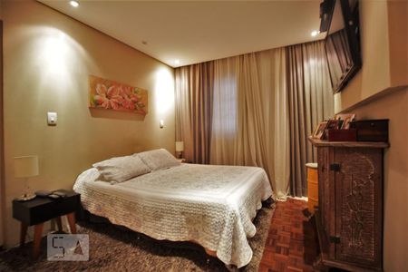 Casa à venda com 120m², 3 quartos e 4 vagasSuíte