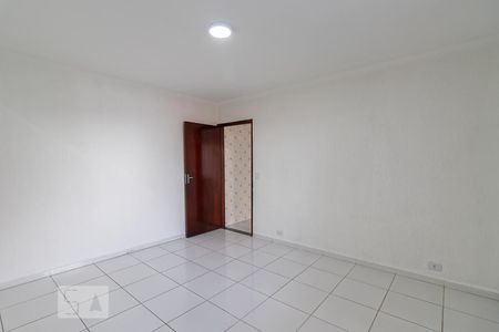 Quarto 1 de casa para alugar com 2 quartos, 123m² em Parque Boturussu, São Paulo