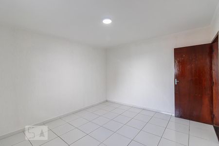 Quarto 1 de casa para alugar com 2 quartos, 123m² em Parque Boturussu, São Paulo