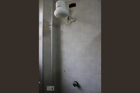 Banheiro de apartamento para alugar com 1 quarto, 50m² em Boqueirão, Santos
