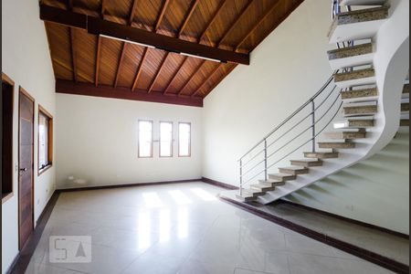 Sala de casa à venda com 3 quartos, 413m² em Conceição, Diadema