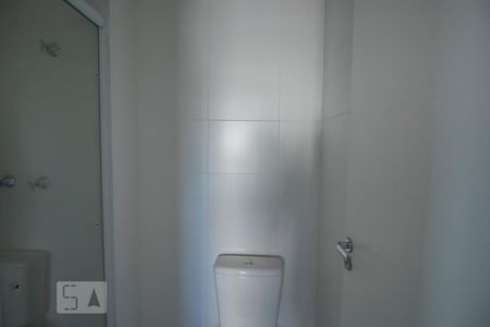 Banheiro de apartamento para alugar com 3 quartos, 55m² em Vila Paulista, São Paulo