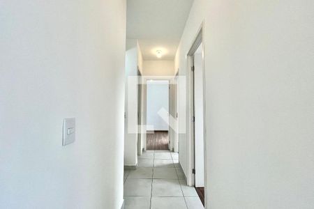 Corredor de apartamento para alugar com 3 quartos, 56m² em Vila Paulista, São Paulo