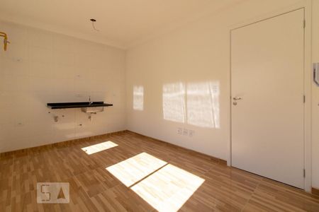 Studio à venda com 32m², 1 quarto e sem vagaSala / Cozinha