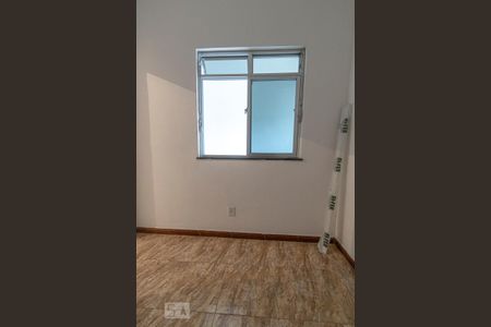 Detalhe da Sala de casa para alugar com 2 quartos, 55m² em Bento Ribeiro, Rio de Janeiro