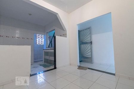 Casa para alugar com 55m², 2 quartos e sem vaga Casa para alugar com 55m², 2 quartos e sem vagaCopa