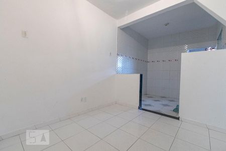 Copa de casa para alugar com 2 quartos, 55m² em Bento Ribeiro, Rio de Janeiro