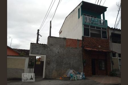 Casa para alugar com 55m², 2 quartos e sem vaga Casa para alugar com 55m², 2 quartos e sem vagaFacahda