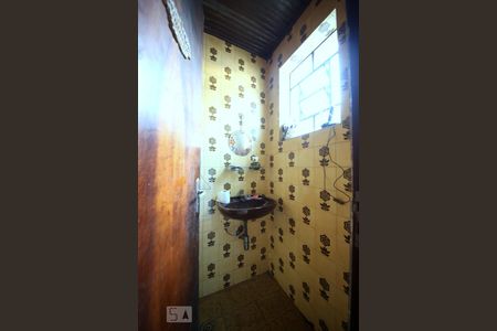 Casa à venda com 253m², 4 quartos e 3 vagasLavabo