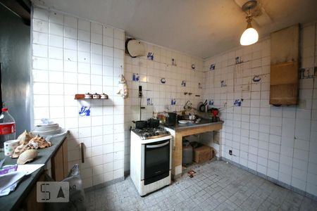 Casa à venda com 253m², 4 quartos e 3 vagasCozinha