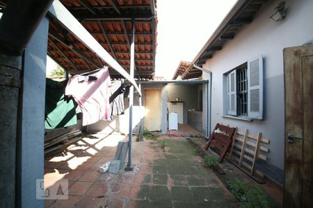 Casa à venda com 253m², 4 quartos e 3 vagasÁrea de Serviço