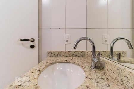 Banheiro - Pia de kitnet/studio para alugar com 1 quarto, 20m² em Centro, São Paulo