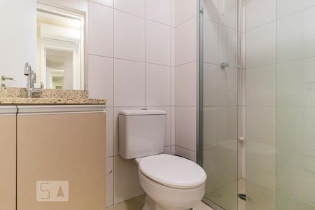 Banheiro de kitnet/studio para alugar com 1 quarto, 20m² em Centro, São Paulo
