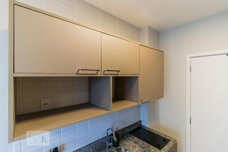 Studio para alugar com 20m², 1 quarto e sem vaga Studio para alugar com 20m², 1 quarto e sem vagaCozinha - Armários