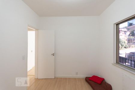 Apartamento para alugar com 90m², 2 quartos e 1 vagaQuarto 2
