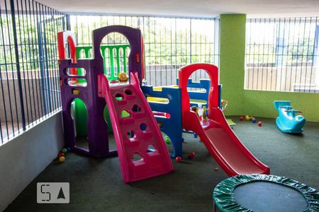 Apartamento para alugar com 90m², 2 quartos e 1 vagaÁrea comum