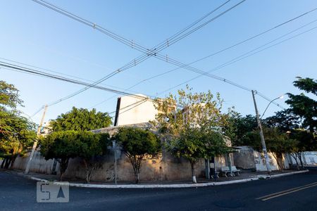 Apartamento para alugar com 43m², 2 quartos e sem vaga Apartamento para alugar com 43m², 2 quartos e sem vagaFachada