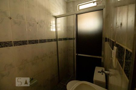 Banheiro de apartamento para alugar com 2 quartos, 43m² em Jardim João Rossi, Ribeirão Preto