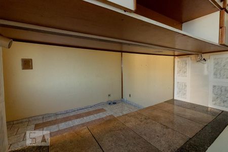 Apartamento para alugar com 43m², 2 quartos e sem vagaMesa