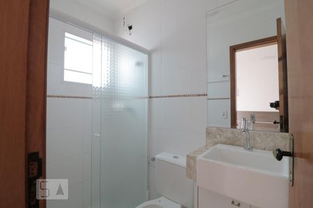 Banheiro da Suite 1 de casa de condomínio à venda com 2 quartos, 65m² em Penha de França, São Paulo