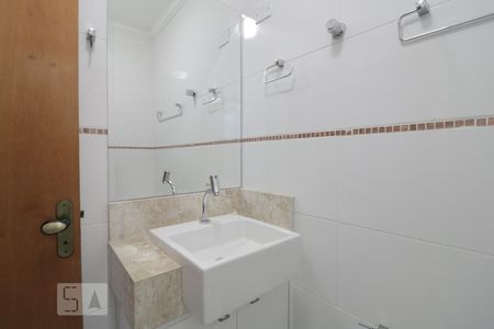 Casa de condomínio à venda com 65m², 2 quartos e 1 vagaBanheiro da Suite 2