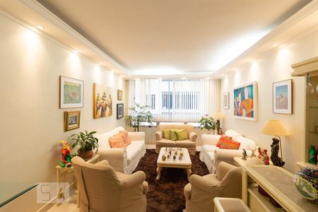 Sala de Apartamento com 3 quartos, 133m² Jardim Paulista