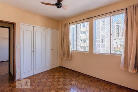 Apartamento à venda com 110m², 3 quartos e 2 vagasQuarto 2 Suíte