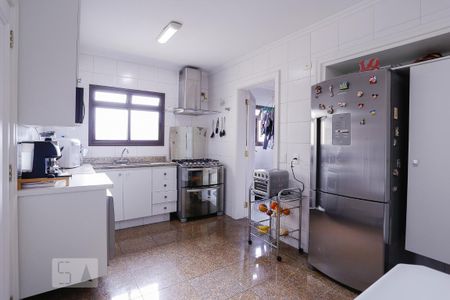 Apartamento para alugar com 160m², 4 quartos e 2 vagasCozinha