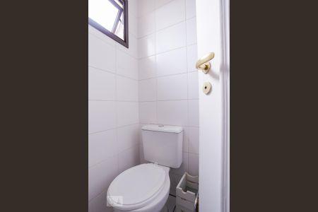 Apartamento para alugar com 160m², 4 quartos e 2 vagasBanheiro de Serviço