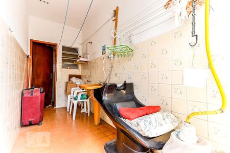 Casa à venda com 128m², 3 quartos e 2 vagasÁrea de Serviço