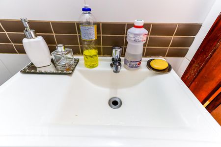 Lavabo de casa à venda com 3 quartos, 128m² em Vila Mazzei, São Paulo