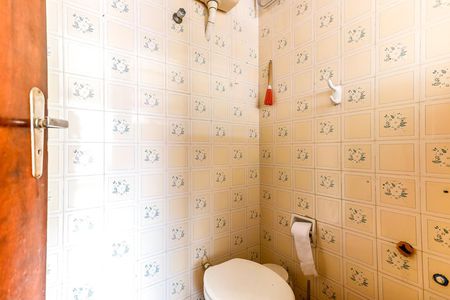 Casa à venda com 128m², 3 quartos e 2 vagasBanheiro de Serviço