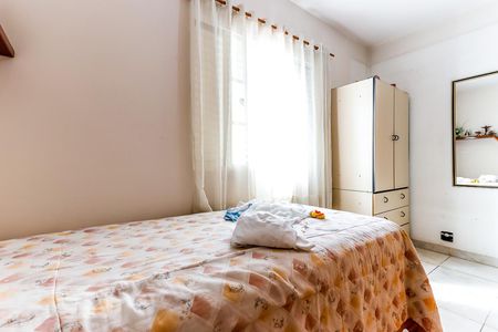 Casa à venda com 128m², 3 quartos e 2 vagasQuarto 2