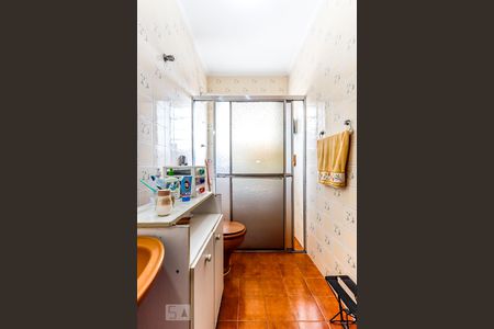 Casa à venda com 128m², 3 quartos e 2 vagasBanheiro