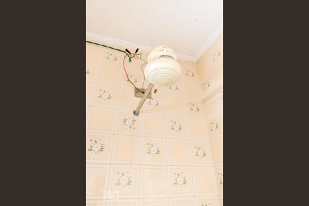 Casa à venda com 128m², 3 quartos e 2 vagasBanheiro de Serviço