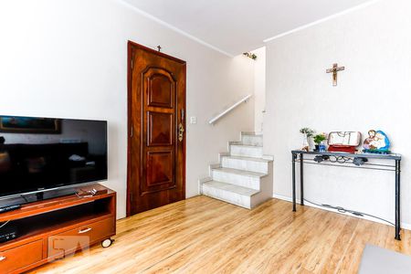 Sala de casa à venda com 3 quartos, 128m² em Vila Mazzei, São Paulo