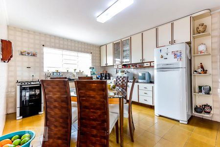 Casa à venda com 128m², 3 quartos e 2 vagasCozinha