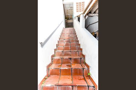 Casa à venda com 128m², 3 quartos e 2 vagasEscadas Quintal